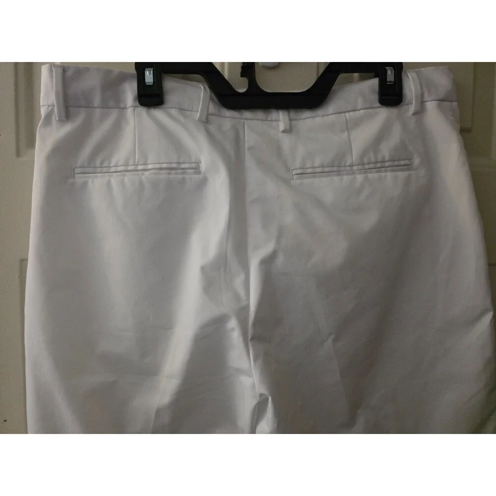 Greg Norman Men's ML75 Microlux Stretch Golf Shorts Size 36